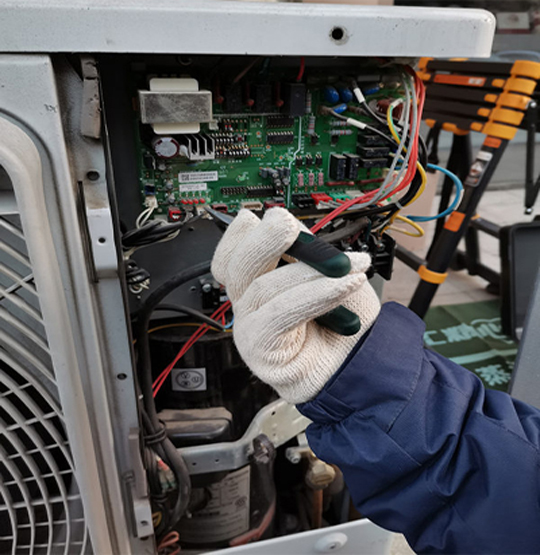  三台维修空调不制热